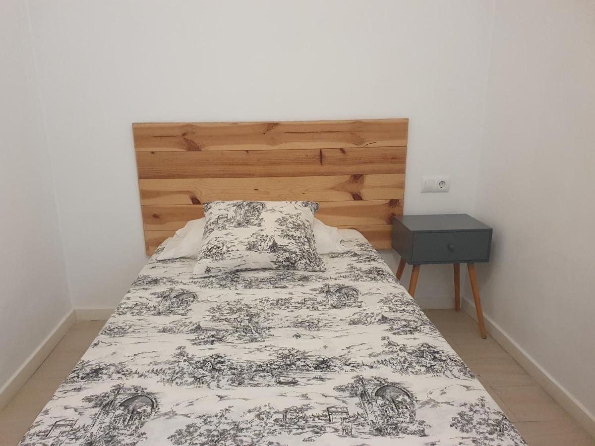 En Corts Flat Apartment บาเลนเซีย ภายนอก รูปภาพ