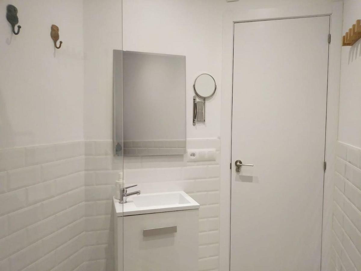 En Corts Flat Apartment บาเลนเซีย ภายนอก รูปภาพ